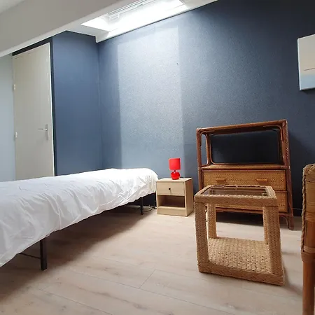 Semesterbostad Maison Avec Piscine A La Faute-sur-mer, Proche - Fr-1-476-162