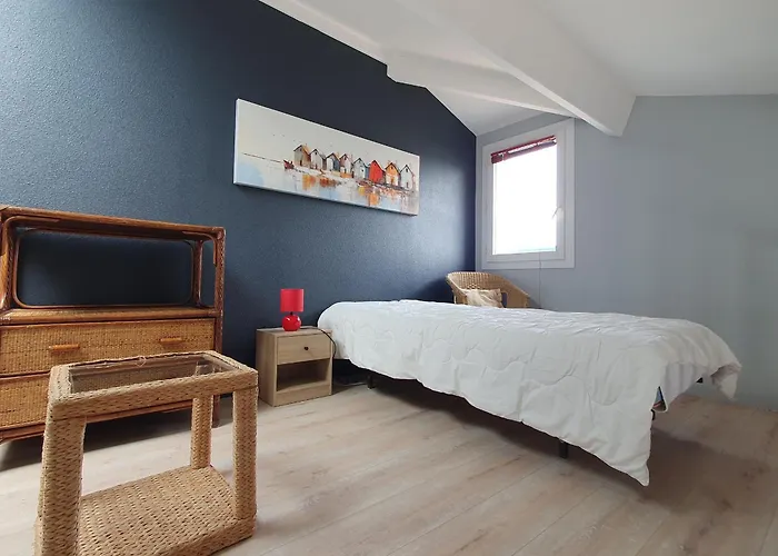 Maison Avec Piscine A La Faute-sur-mer, Proche - Fr-1-476-162 Semesterbostad *